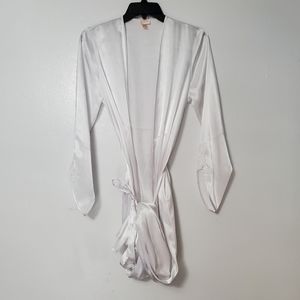 Flora Sexy White Robe Long Robe Sleepwear & Robes for Women